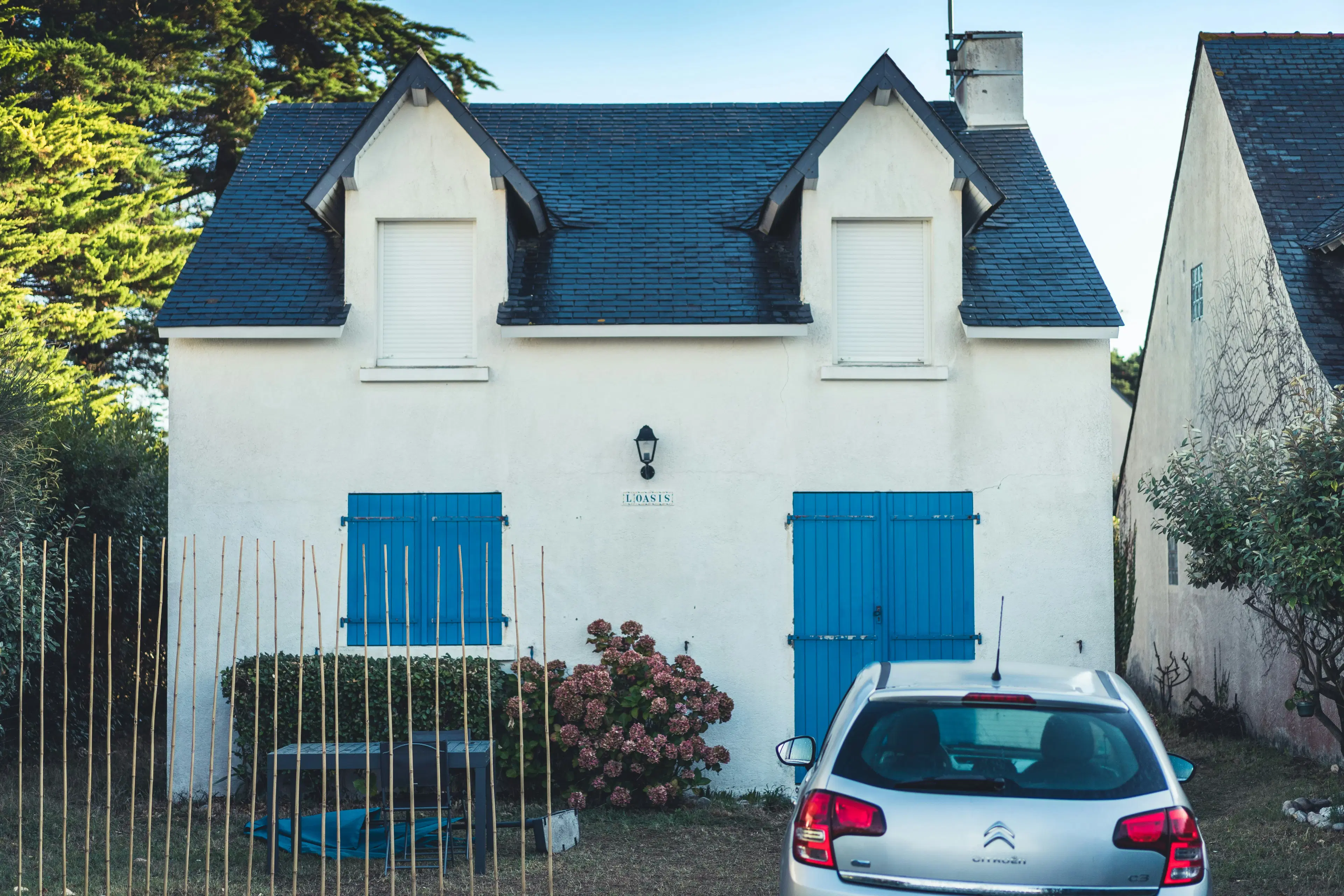Home keys and mortgage signing - completed property purchase in France